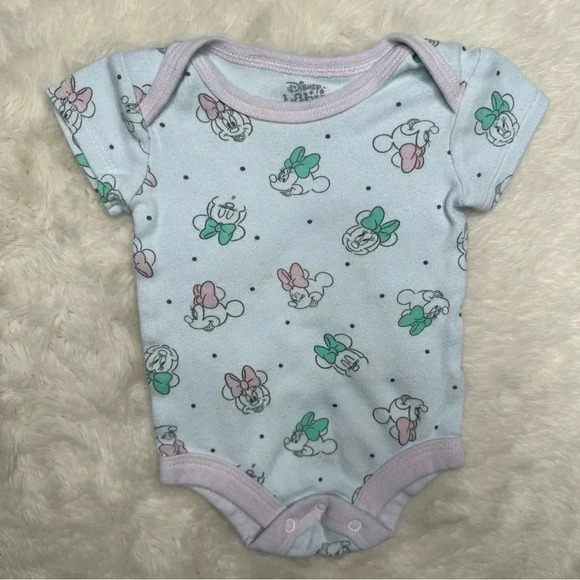 Disney Baby Onesie White  / Pink Minnie Mouse Size Newborn - Picture 1 of 16